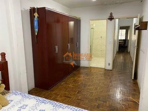 Imagem Sobrado com 4 dormitórios à venda, 360 m² por R$ 850.000,00 - Picanço - Guarulhos/SP