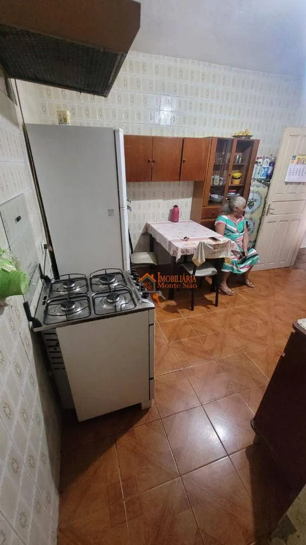 Imagem Sobrado com 3 dormitórios à venda, 154 m² por R$ 450.000,00 - Parque Continental - Guarulhos/SP
