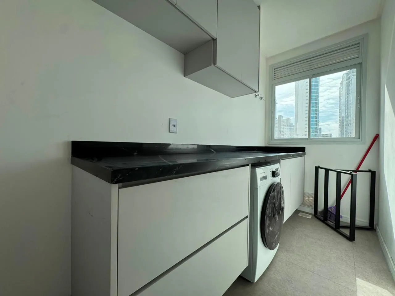 Imagem Apartamento com vista para o mar à venda com 142.65m2 por R$ 3.520.000,00