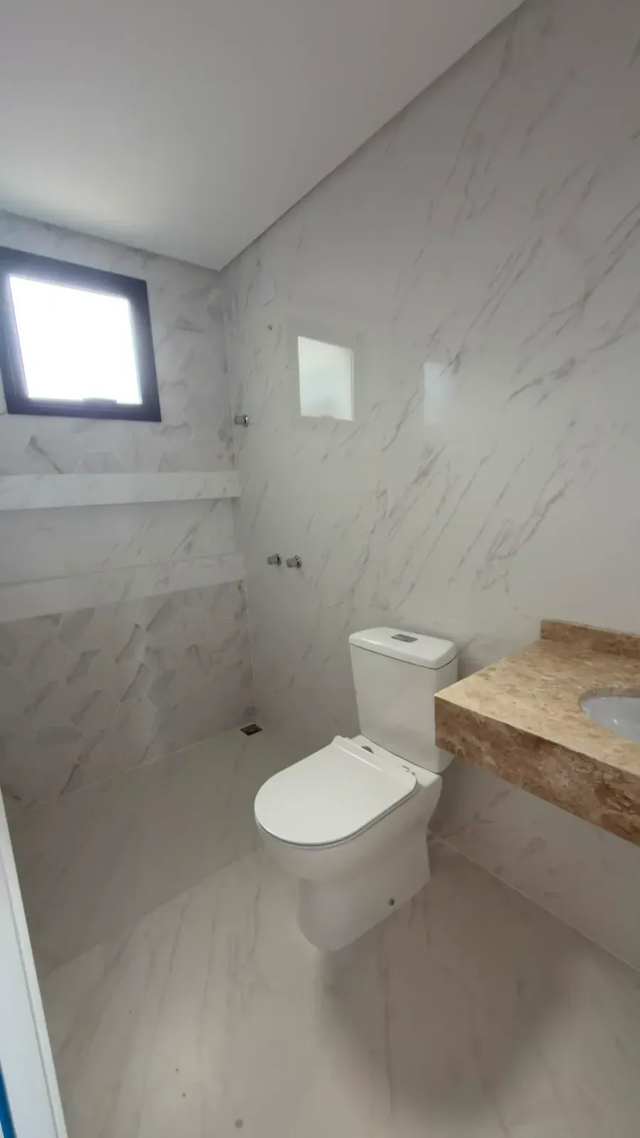 Imagem Sobrado com 3 Quartos à Venda, 140 m² em Boa Vista - Curitiba