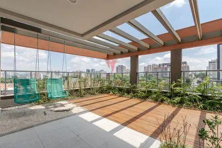 Imagem Vendo apartamento, 43m2, andar alto, com um quarto, uma vaga de garagem, Alto da Boa Vist