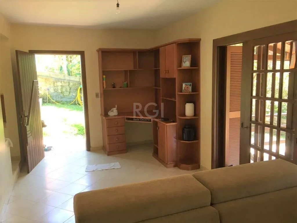 Imagem Casa para Venda - 200m², 3 dormitórios, sendo 1 suites, 2 vagas - Hípica