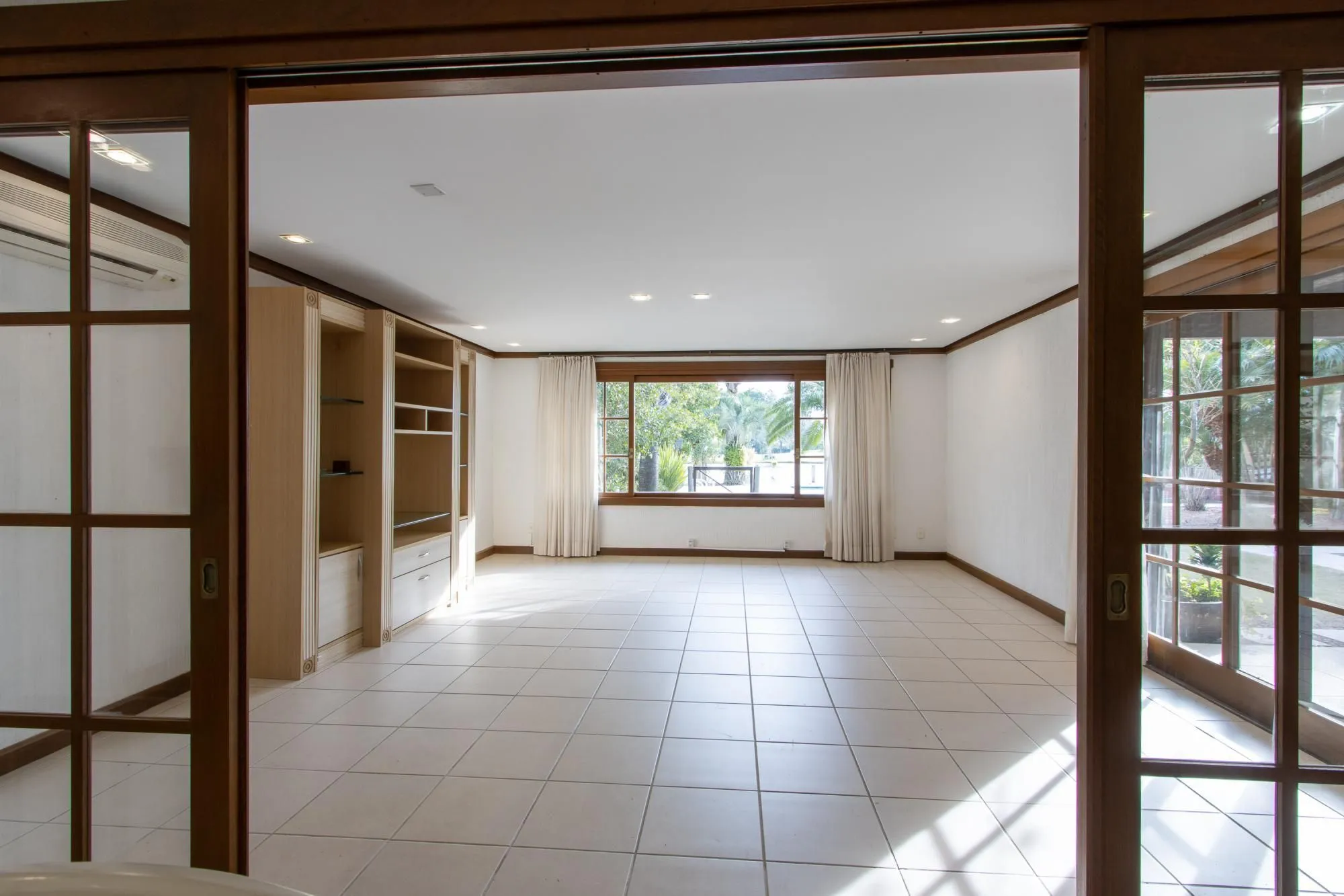 Imagem Casa de Condomínio em Terraville