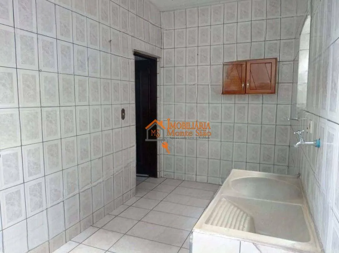 Imagem Sobrado com 3 dormitórios à venda, 195 m² por R$ 450.000,00 - Jardim Cumbica - Guarulhos/SP