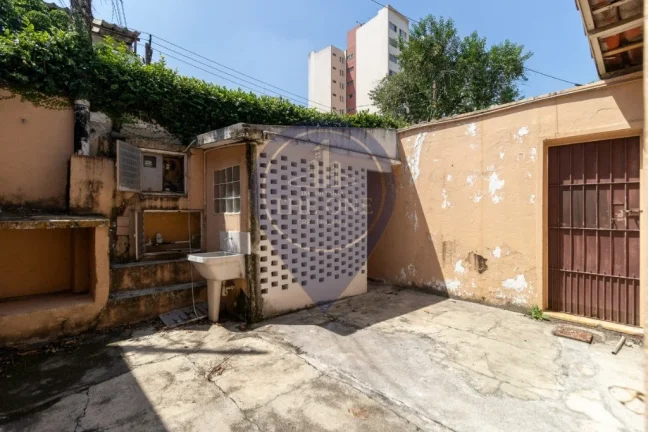Imagem Imperdível! Casa à venda em São Paulo-SP, Bosque da Saúde: 3 quartos, 2 salas, 2 banheiros, 3 vagas de garagem, 240m².