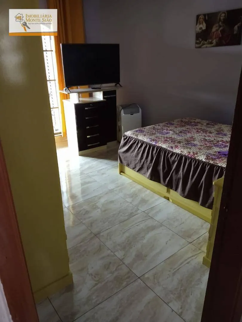 Imagem Sobrado com 3 dormitórios à venda, 260 m² por R$ 850.000,00 - Vila Bremen - Guarulhos/SP