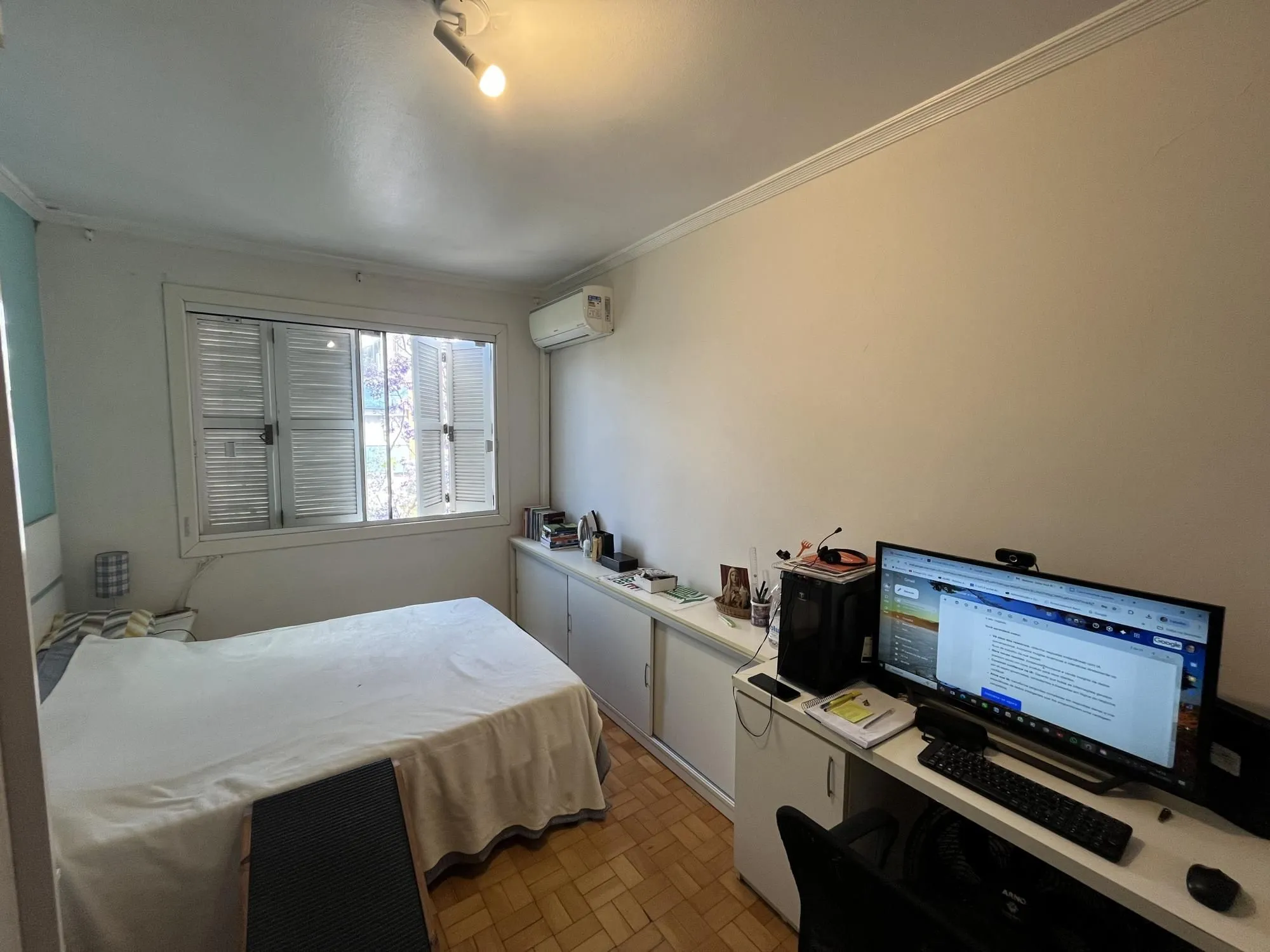 Imagem Apartamento de 2 quartos no bairro Cidade Baixa em Porto Alegre
