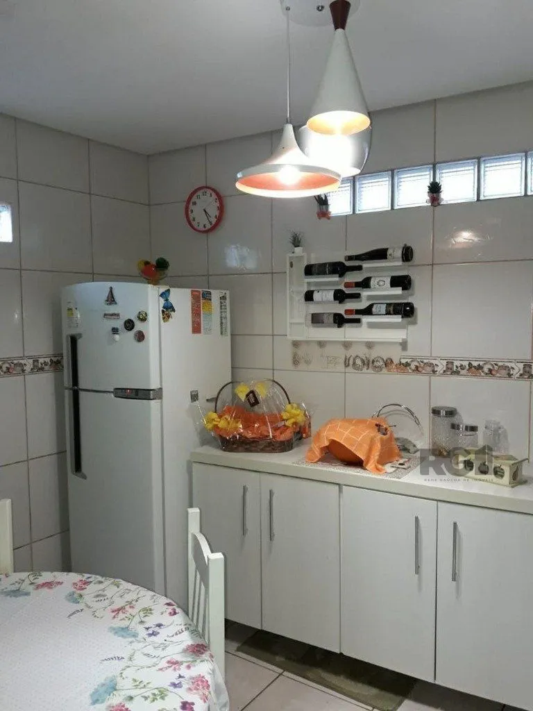 Imagem Casa 3 dormitórios à venda Rua São Joaquim, Glória - Porto Alegre