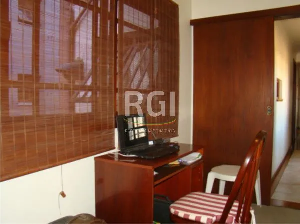 Imagem Outros para Venda - 664.91m², 9 dormitórios, sendo 3 suites, 6 vagas - São João
