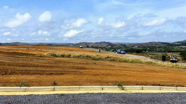 Imagem Terreno à venda, 294 m² - Portal da Mantiqueira - Cruzeiro/SP