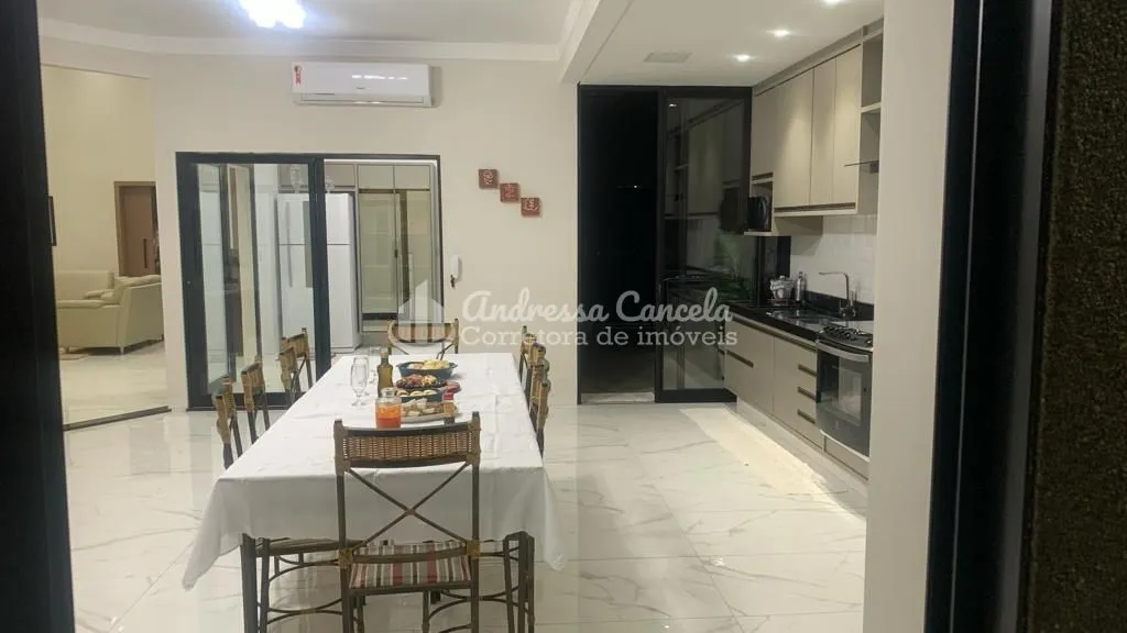 Imagem Casa com 3 dormitórios à venda, 275 m² por R$ 1.200.000,00 - Parque São Miguel - São José do Rio Preto/SP