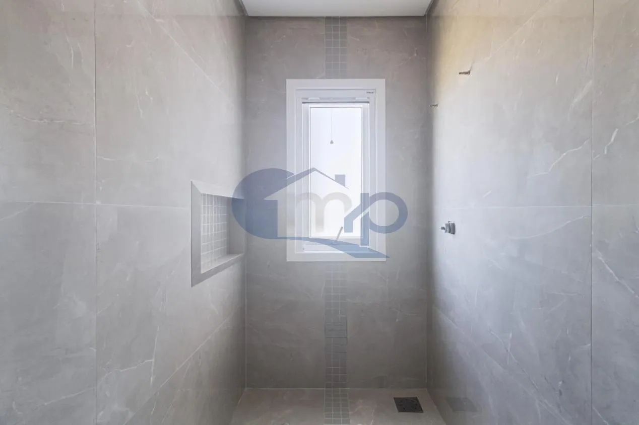Imagem Casa a venda com 4 dormitorios no Engenho Velho em Torres/RS