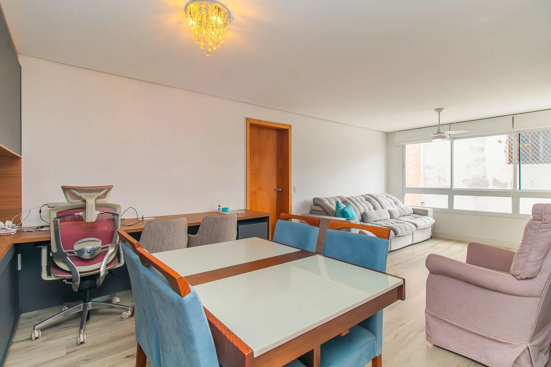 Imagem APARTAMENTO 2 DORMITÓRIOS 1 SUITE 2 VAGAS