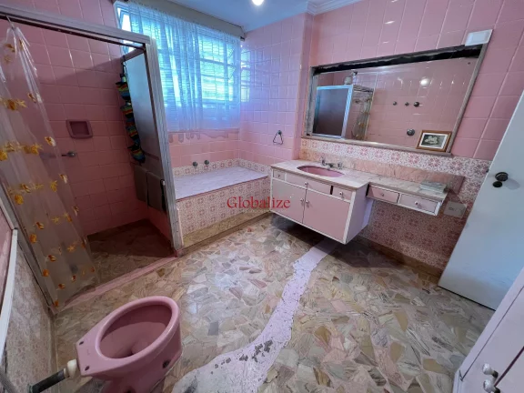 Imagem Belíssimo Apartamento no Gonzaga com 3 dormitórios com armários embutidos , a venda por R$ 1.015.000,00