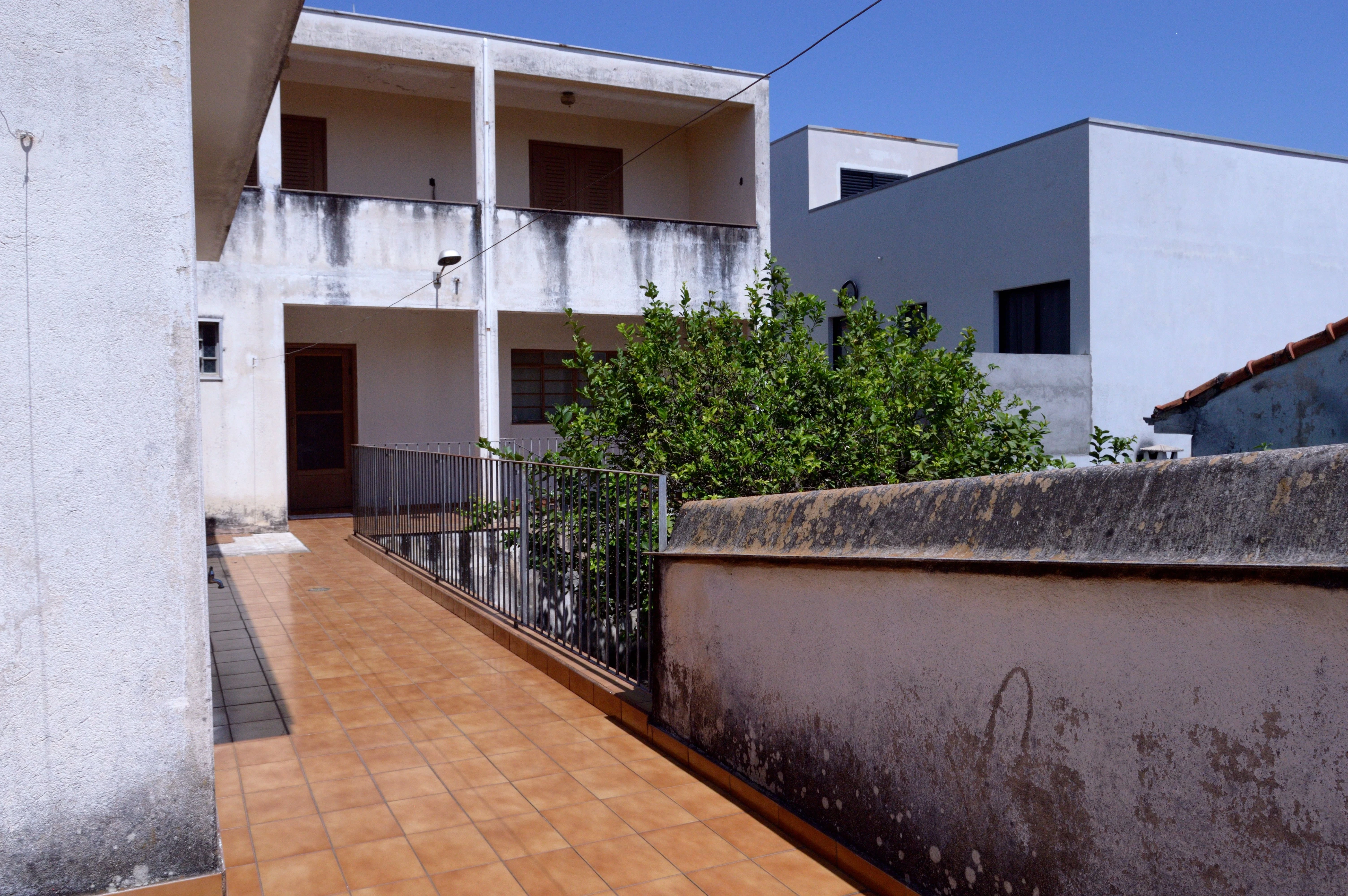Imagem Casa com 3 Quartos à Venda ou Locação, 399 metros em Centro - Atibaia