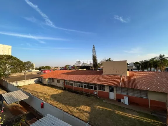 Imagem Apartamento à venda e locação no Condomínio Parque Ucrânia, no bairro Conjunto Guanabara, em Uberaba