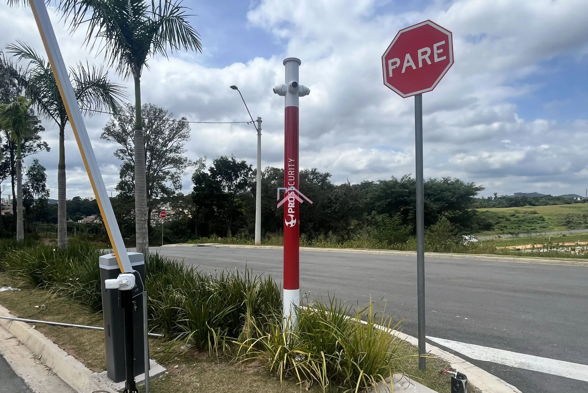 Imagem Terrenos à venda em loteamento fechado Residencial Lago Azul - Lotes à partir 250 m2 - Jundiaí - São