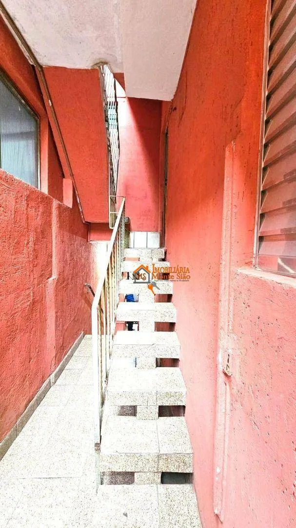 Imagem Sobrado com 6 dormitórios à venda, 355 m² por R$ 440.000,00 - Cidade Parque Alvorada - Guarulhos/SP
