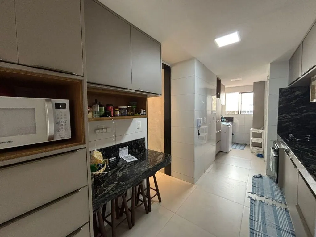 Imagem Apartamento reformado com 100 m², 3 quartos, suíte e lazer completo no Jardim Oceania, a poucos metros da praia.
