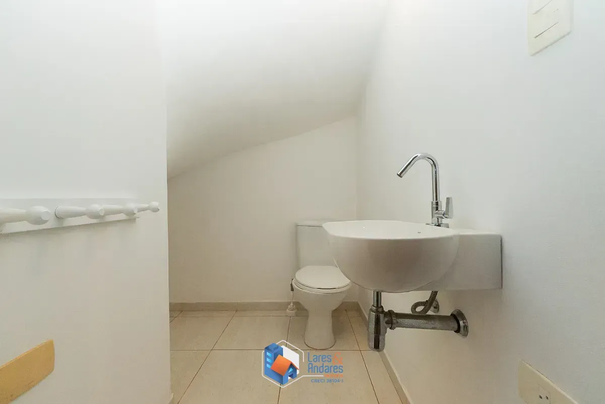 Imagem Casa de vila para venda em Indianópolis com 3 quartos, sendo 1 suíte, 239m²