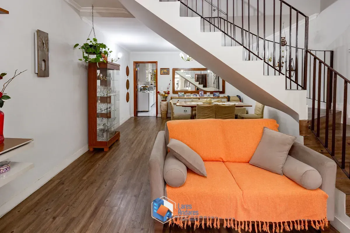 Imagem Casa para venda em Chácara Inglesa com 3 quartos, 187m²