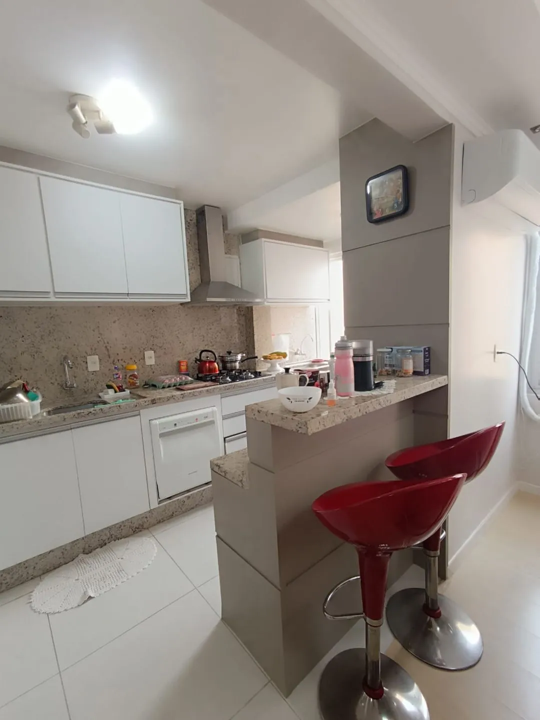 Imagem Apartamento à venda em Florianópolis, Estreito, com 3 quartos, 80m2