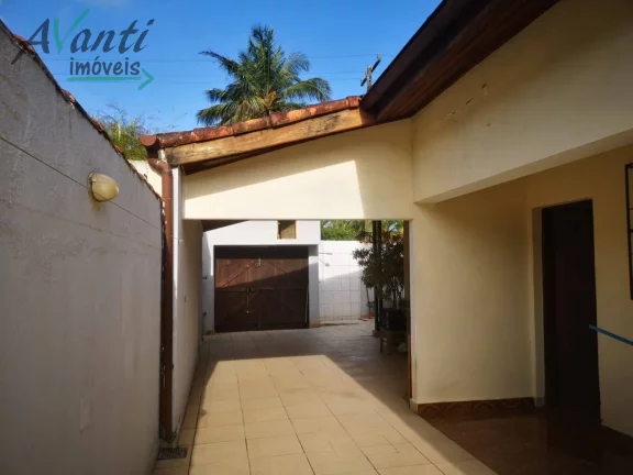 Imagem Casa à venda no bairro Guaiúba em Guarujá/SP