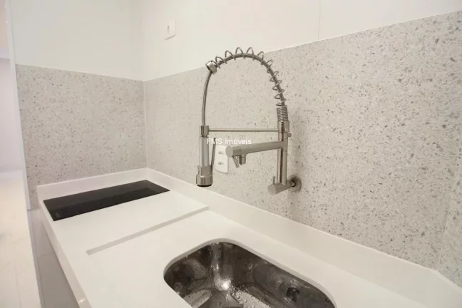 Imagem Apartamento à venda no Jardim Paulista, São Paulo-SP: 1 quarto, 1 sala, 1 banheiro e 30,00 m² de área.