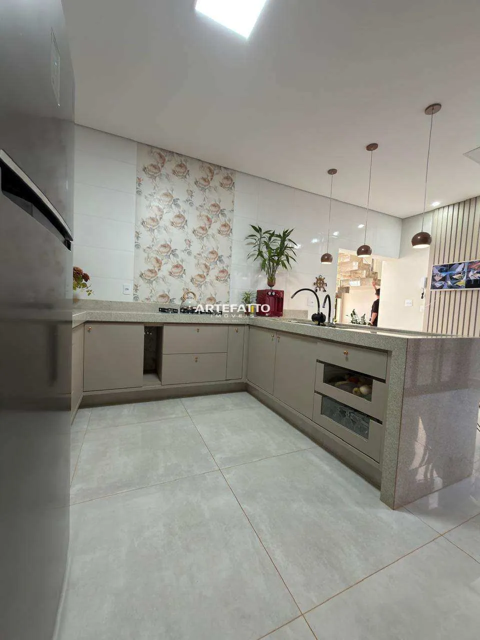 Imagem Sobrado à venda em Franca, Residencial Tellini, com 3 quartos, 208m2