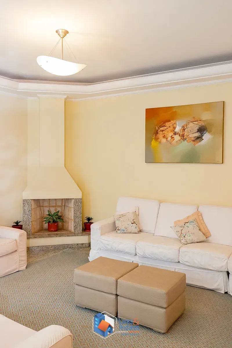 Imagem Casa no condomínio Residencial Morumbi para venda com 5 quartos, sendo 3 suítes, 425m²