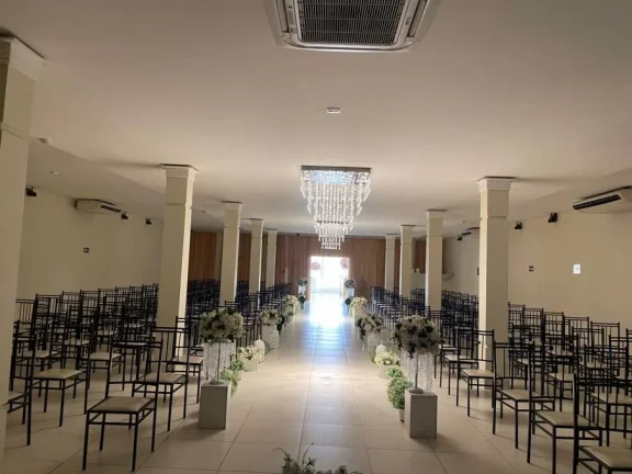 Imagem Vendo Prédio Comercial em Santo André, Campestre