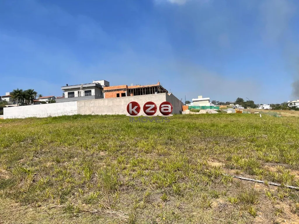 Imagem Terreno à venda em condomínio de alto padrão em Vinhedo-SP, 600m². Condomínio Residencial Arboretum. Fácil acesso as rodovias.