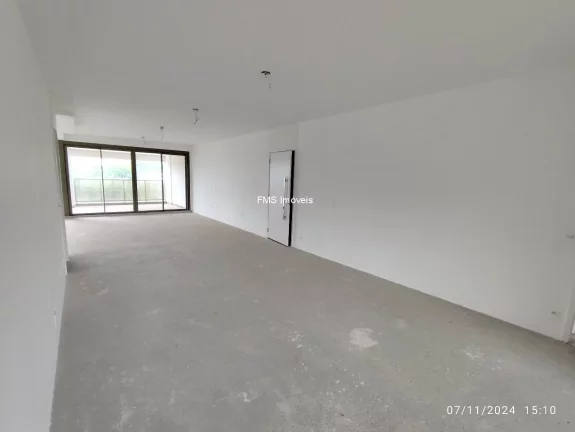 Imagem Apartamento com 308m² em Moema encontre o maior estoque Cyrela na Zona Sul! Explore em www.fmsimoveis.com.br