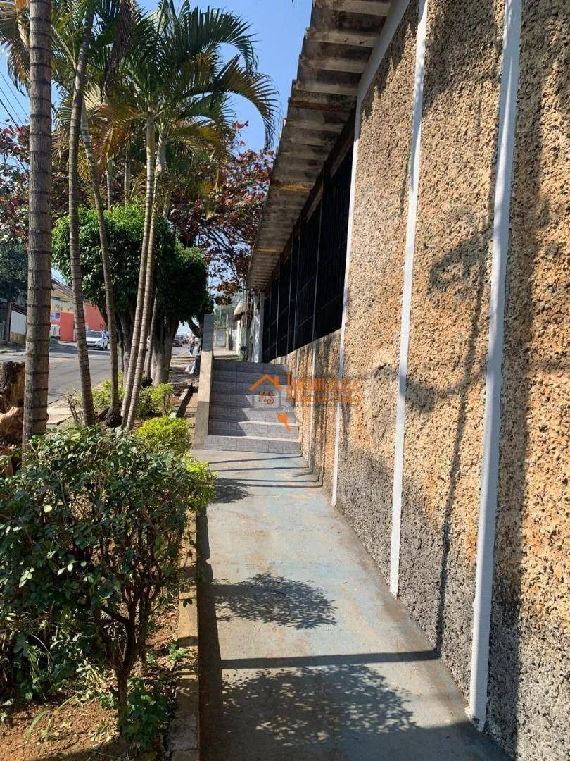 Imagem Casa com 3 dormitórios, 269 m² - venda por R$ 725.000,00 ou aluguel por R$ 4.194,00/mês - Jardim Presidente Dutra - Guarulhos/SP