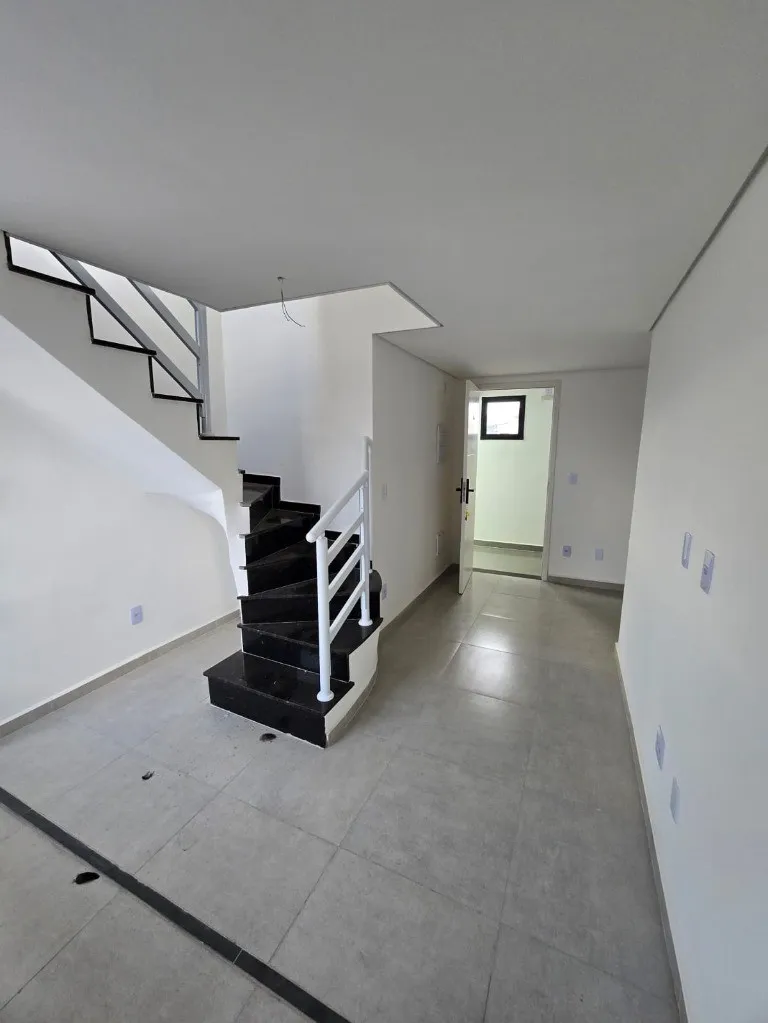 Imagem Cobertura à venda na Vila Guarani, Santo André-SP: 2 quartos, 1 banheiro, 1 vaga de garagem, 94 m² de área