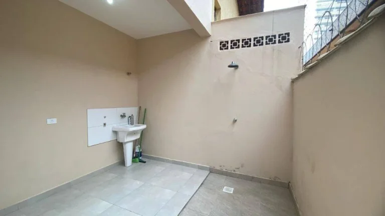 Imagem CASA COM 78.32 m² - AVIACAO - PRAIA GRANDE SP