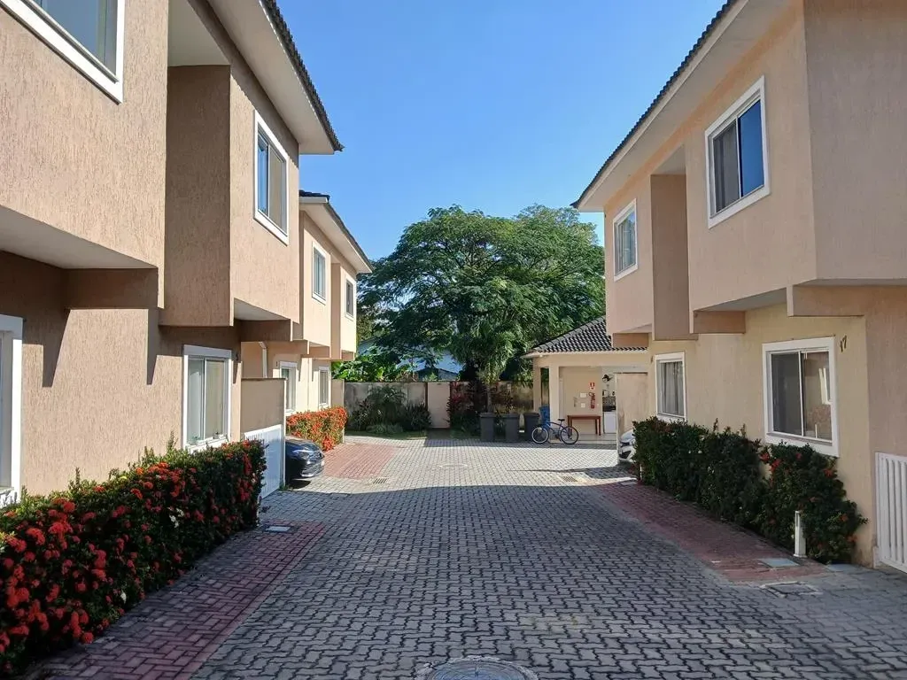 Imagem Casa de Condomínio com 2 Quartos à Venda, 75 metros em Engenho do Mato - Niterói