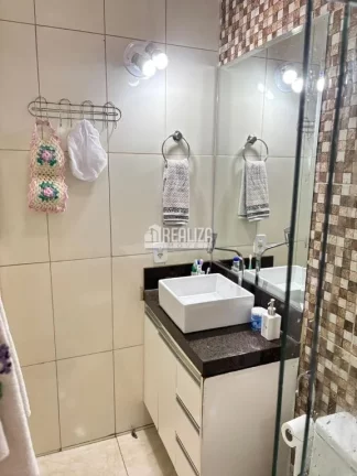 Imagem Casa à venda no Condomínio Moradas Uberaba, no bairro Recreio dos Bandeirantes em Uberaba
