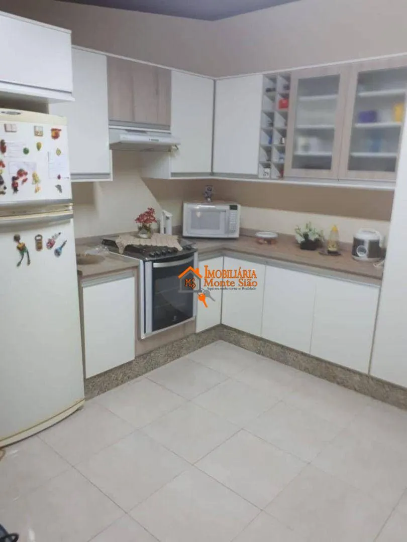 Foto do imóvel Sítio com 2 dormitórios à venda, 223 m² por R$ 583.000,00 - Guanabara - Mogi das Cruzes/SP