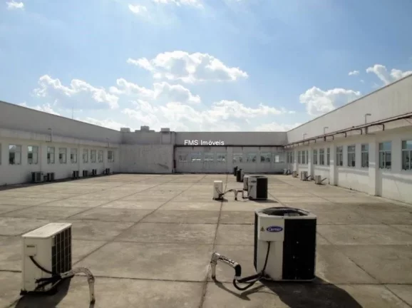 Imagem Prédio comercial com 1586m² na Barra Funda.