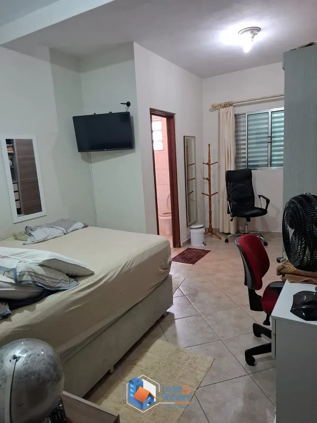 Imagem Casa para venda em Santa Teresinha com 9 quartos, sendo 3 suítes, 522m²