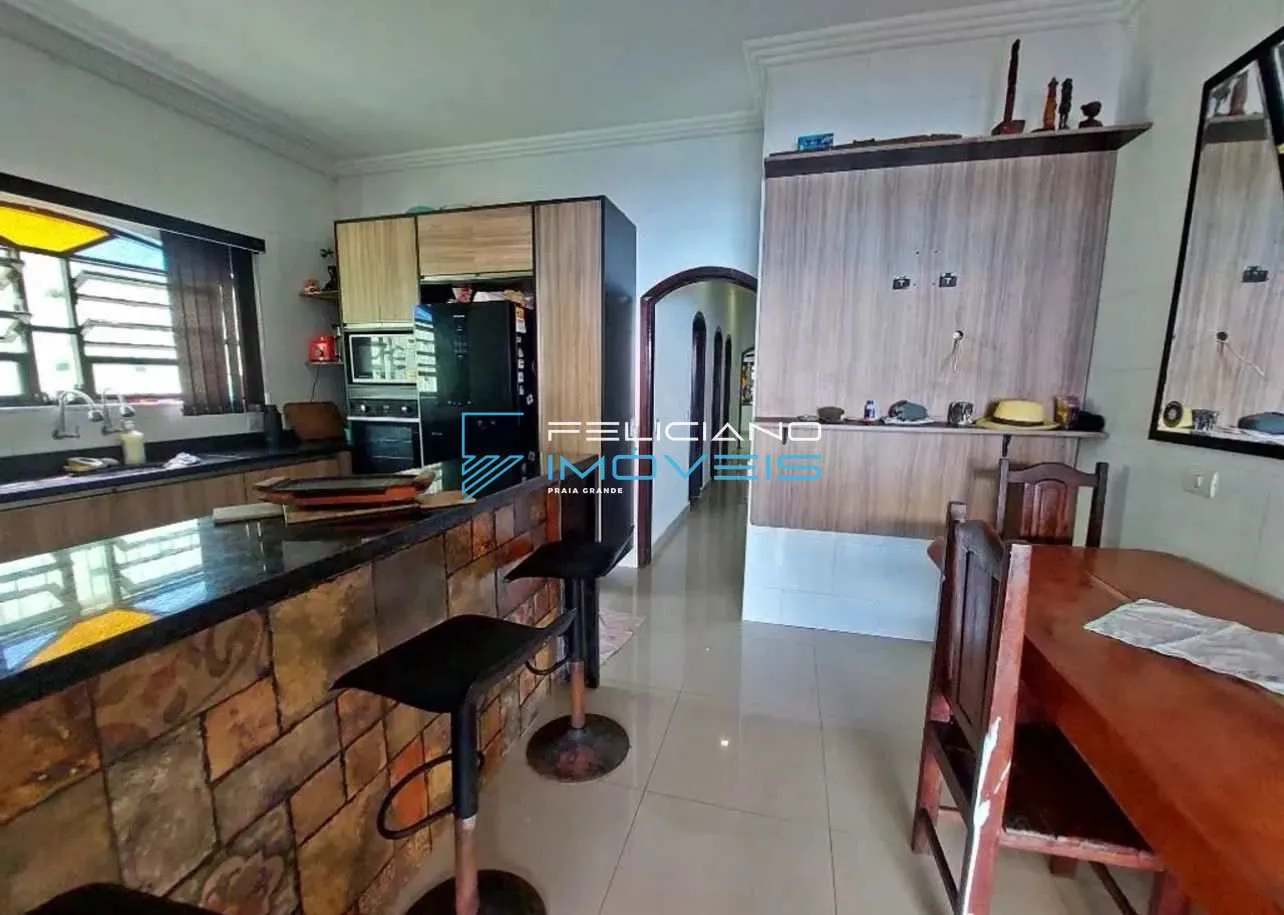 Imagem Casa com 4 quartos, Aviação, Praia Grande - R$ 975 mil, Cod: 7503