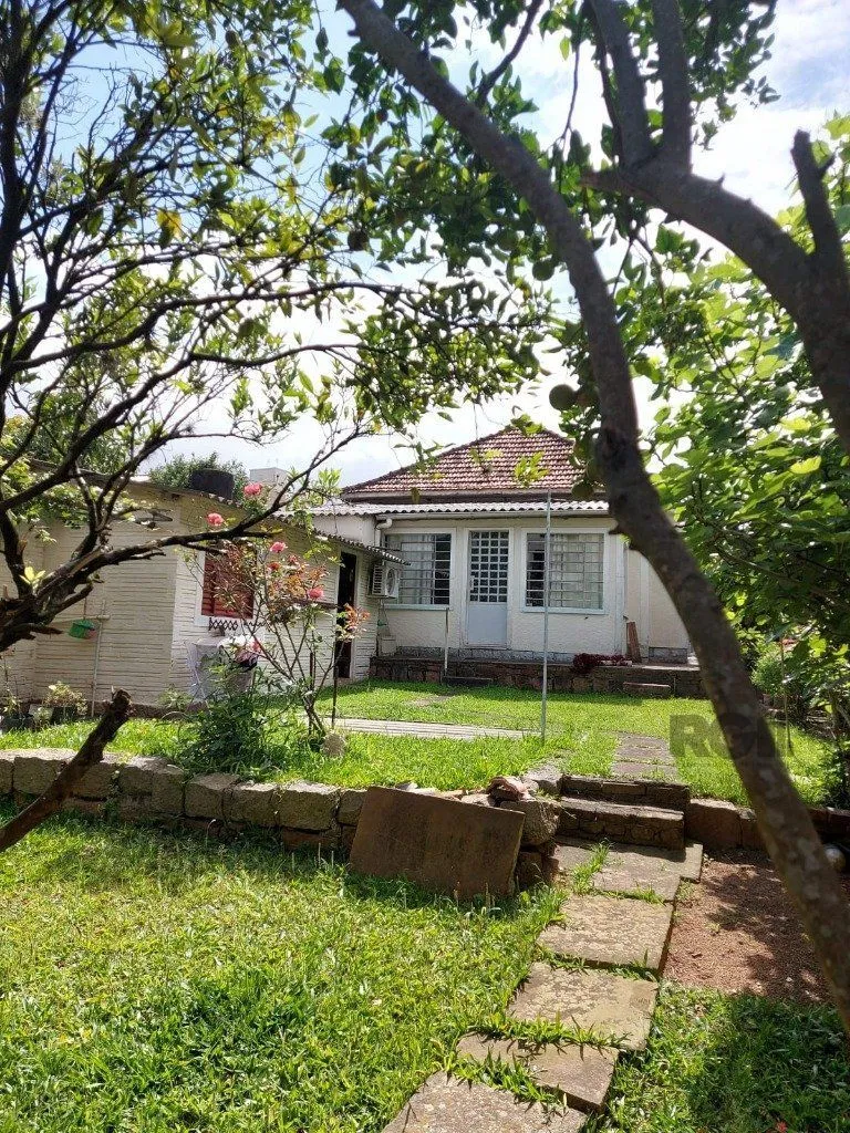 Imagem Casa 3 Dormitório(s) Bairro Teresópolis