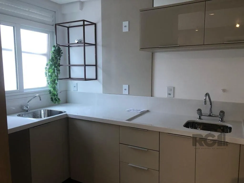 Imagem Apartamento 1 dormitório mobiliado próximo a Protásio Alves