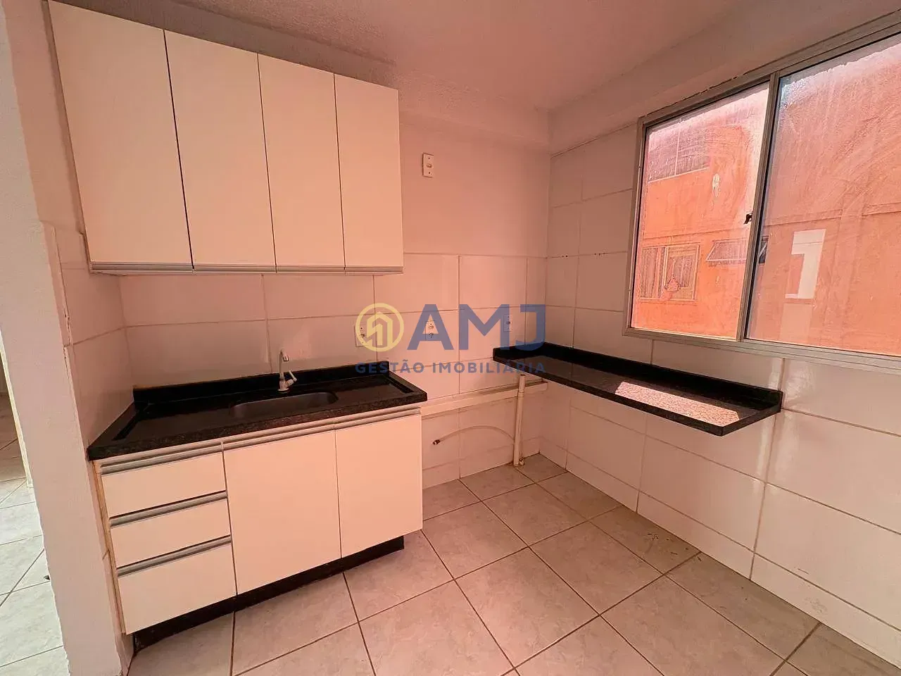 Imagem APARTAMENTO À VENDA NO CONJUNTO VERA CRUZ - GOIÂNIA