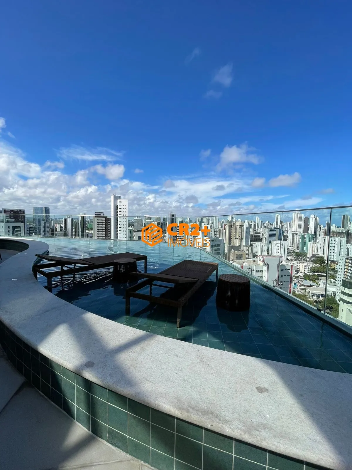 Imagem Vendo studio e apartamentos de 1 e 2 quartos de metragem 31 a 48 com área de la