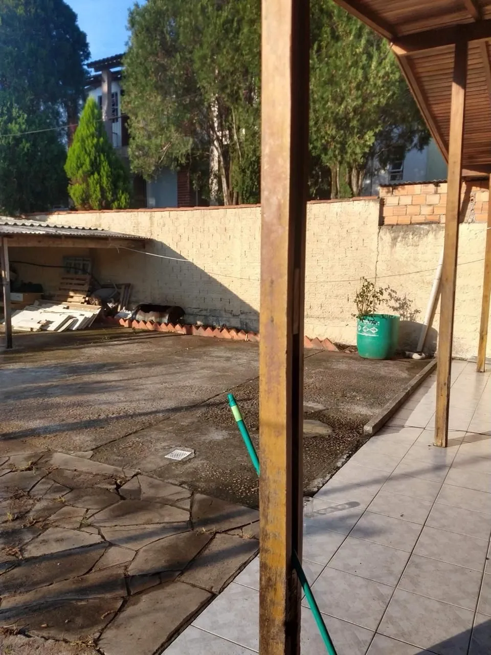 Imagem Casa para Venda - 130m², 4 dormitórios, sendo 1 suites, 5 vagas - Vila Ipiranga