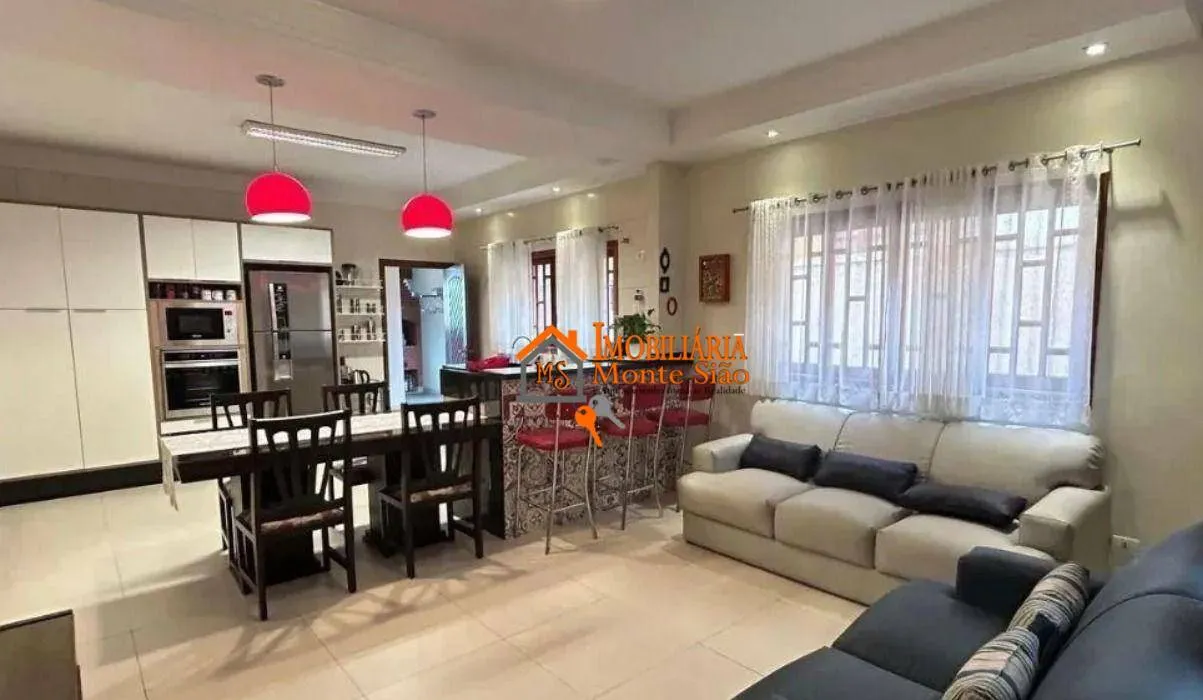 Imagem Sobrado com 3 dormitórios à venda, 178 m² por R$ 900.000 - Jardim Barbosa - Guarulhos/SP