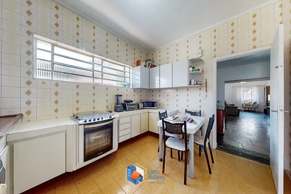 Imagem Casa para venda em Indianópolis com 4 quartos, 220m²