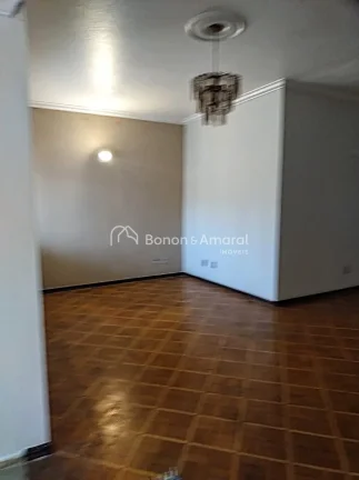 Imagem Casa assobrada com excelente localização! 
Quase esquina com Rua Paula Bueno e próximo Avenida Or...